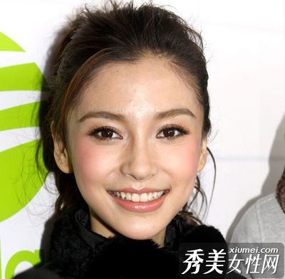 美丽的星星明亮迷人,迷人的大眼睛化妆。