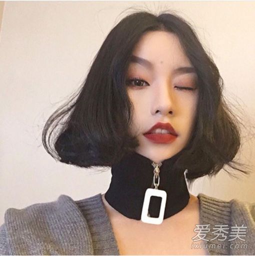年底,15个简单又好看的韩国女孩的发型很快变得狂躁!