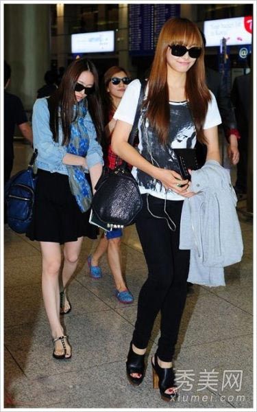 小吴佩慈舒淇女演员放弃高跟鞋,穿平底鞋