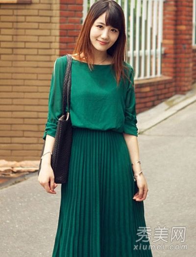 2012秋季时尚潮流连衣裙长裤潮配