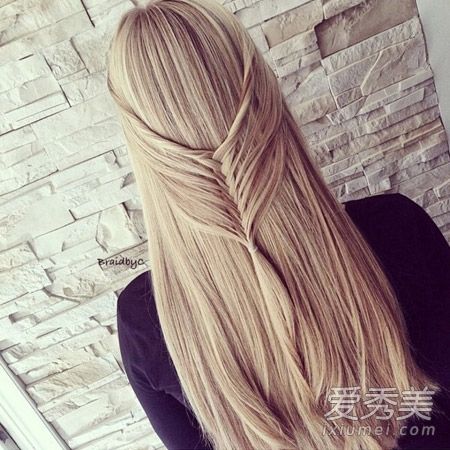秋天和冬天爱上披头士?扎公主的头是完美的搭配。
