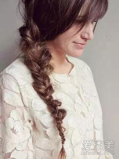 俞家炳和希腊安排并派出了三位不同的女神