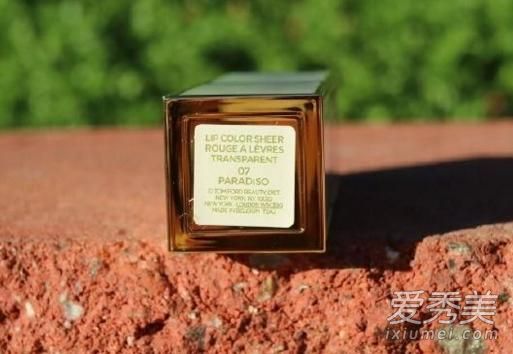 白色07管是什么颜色?tf白管07适合黄色皮肤吗