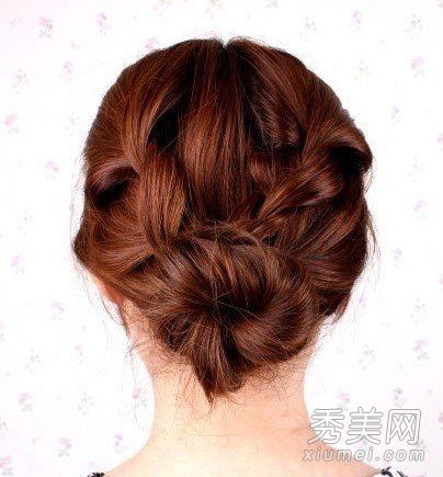 潘发新创意:范女士编发髻课程