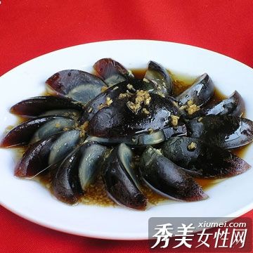 加速女性衰老的食物