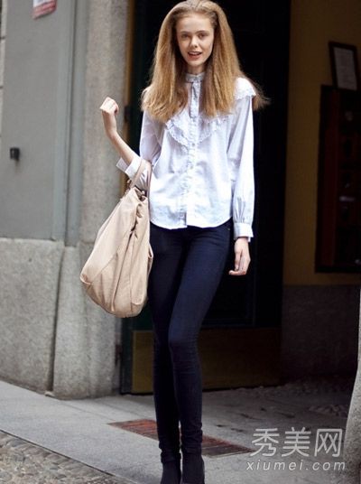 秋裤抢占纤细臀部如此容易