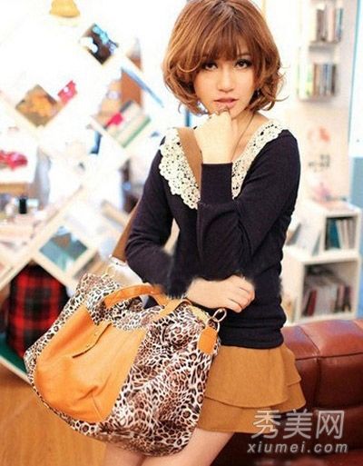 秋季至豹纹包展现迷人的女人味