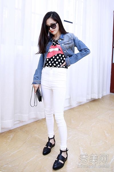 牛仔外套配裤子或裙子只有正确穿着才是时尚。
