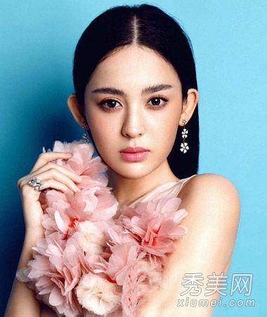 哪种脸型适合中部?9个部分完美地装饰了小脸