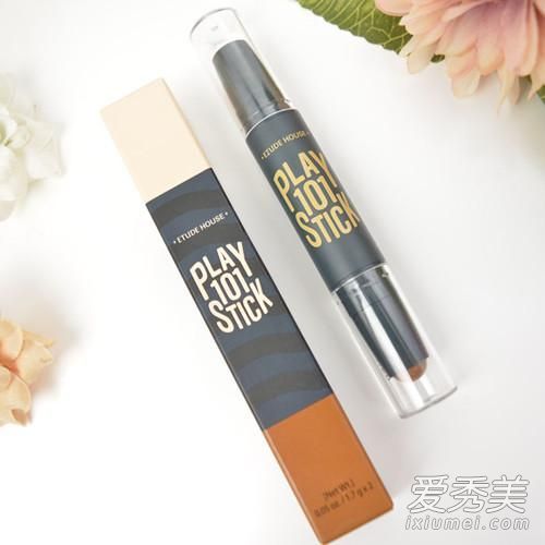 如何使用双色化妆粉或化妆棒哪个更好
