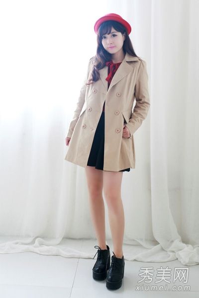 风衣最适合搭配裙子和女士裤子