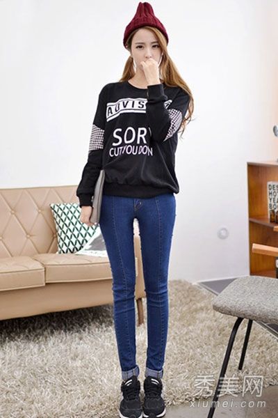 国庆节出游穿什么样的背心+铅笔裤又甜又舒服