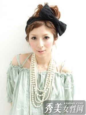 发饰如何搭配最佳？