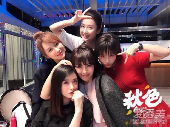 美国摄影师边肖一直在关注刘涛的刘海。