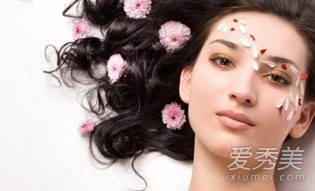 如何选择奶油的颜色?如何均匀涂抹面霜