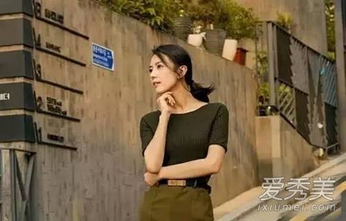 锁骨上的头发应该这样扎。杨幂和宋佳依靠发型来改变女孩