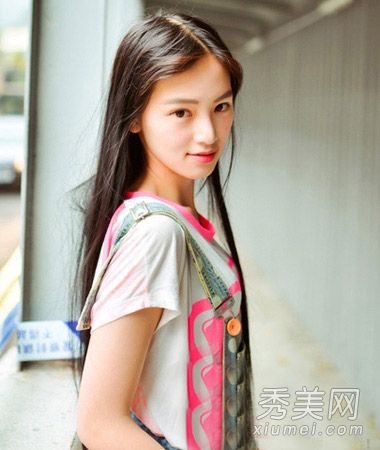 适合大脸蛋儿女孩的气质和发型一秒钟内就令人惊叹,这很简单。