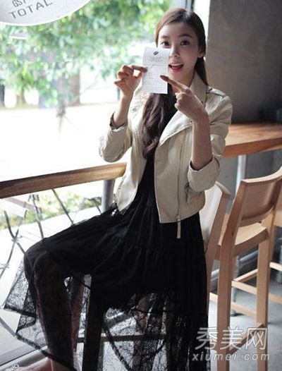 长裙外套简单搭配助你起床