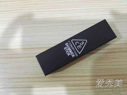 亮点和蜡笔是什么?你能画出有亮点的蜡笔吗?