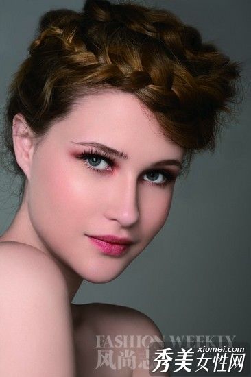 有着少女气质的漂亮的辫子