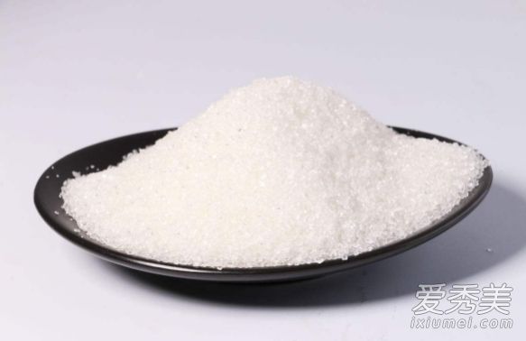 遗传性雀斑可以去除吗?找出去除雀斑的最佳方法