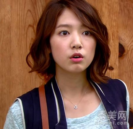 观看韩国电视剧,学习女性英雄创造时尚发型秀