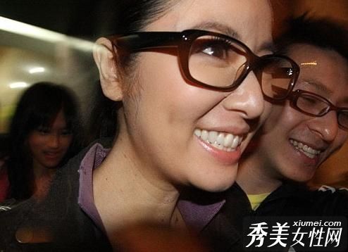 高清镜头揭示女明星“没有时间去美”的谎言