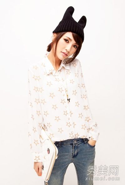 秋天的彩色衬衫季节