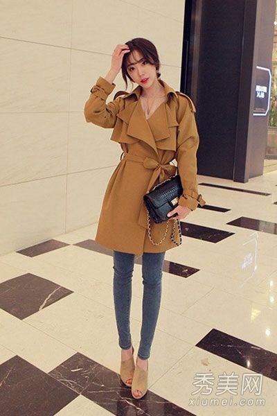 外套上有图片,教你穿上优雅的气质