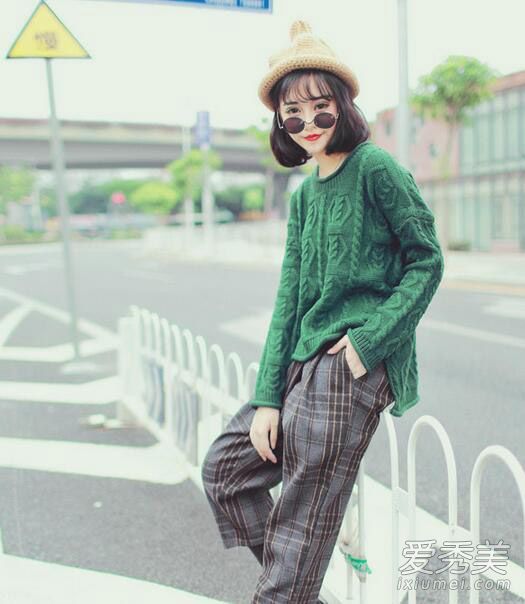 如何戴短冬发帽子