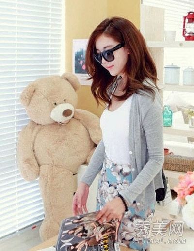 道晖芝秋装配照片甜美又能降低年龄的迷人眼睛