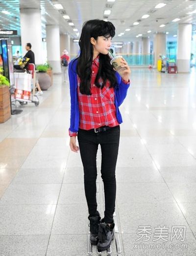 矮个子是怎么穿的？八种秋装让他们看起来很高。