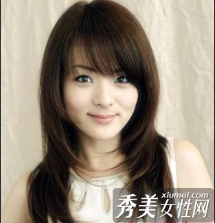 男人最喜欢的5种小女人发型