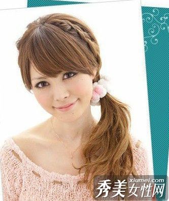 优雅的交际花发型是2011年最流行的。