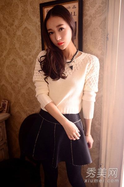高领毛衣+裙子甜美、清新、安静、活泼