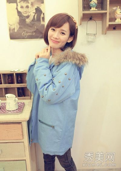 流行的冬衣是这个季节的必需品