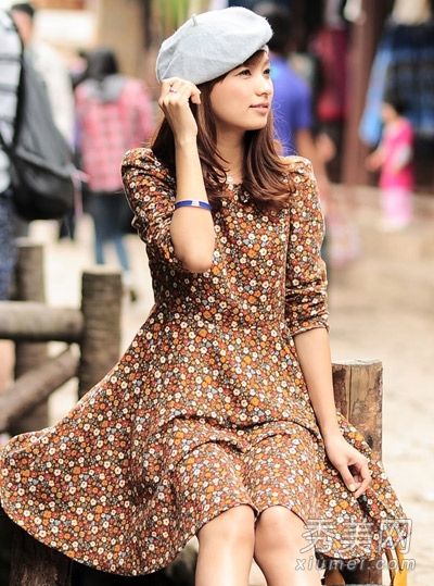 2012年的秋装简单又漂亮,看起来很棒。