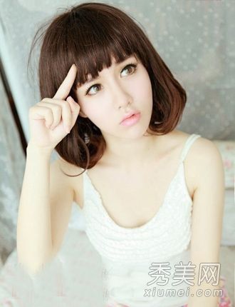 你如何管理你的短发,并将其与刘琦·孟海搭配