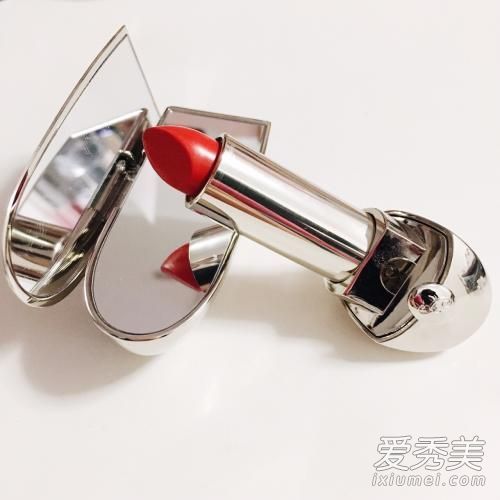 娇兰珍彩色宝石唇膏怎么样