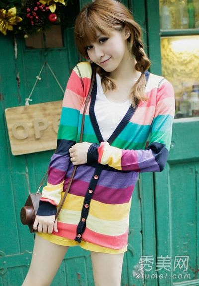 秋季必备针织开衫穿甜美款式