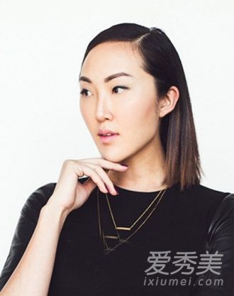 头发已经成为一种“热源”,夏天就像这样扎在一起。