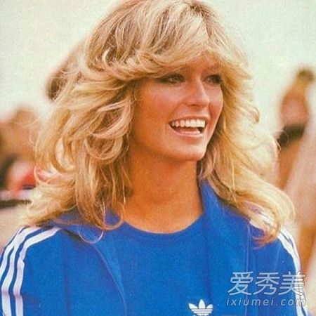 阅读其前世偶像经典发型再现