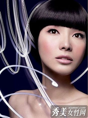 皮肤黑仔分析隔离霜的误用