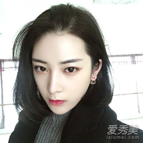 口红能遮住黑眼圈吗?口红如何遮盖黑眼圈