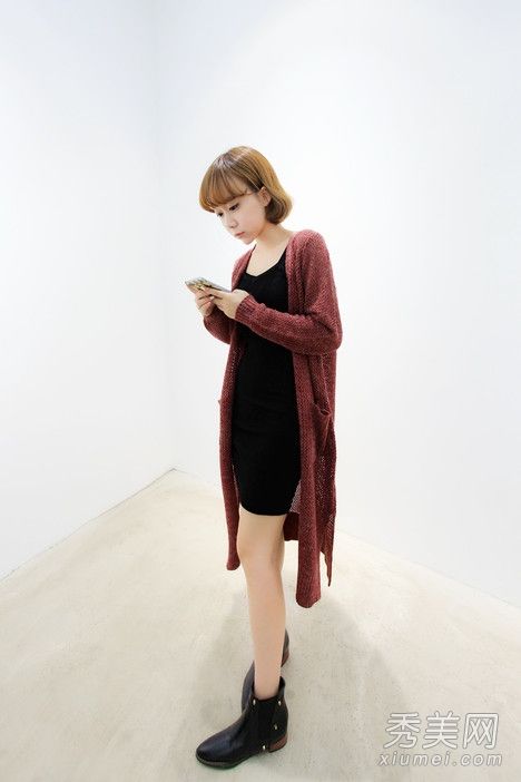 短裙或短裤+靴子搭配时尚秀腿