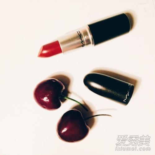 苹果派唇膏干不干?苹果派口红好看吗