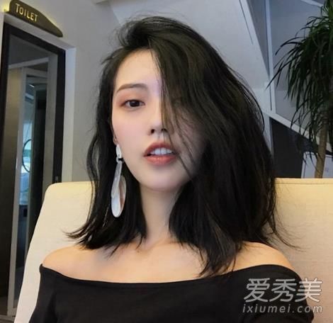 2017年最流行的10种发型已经准备好了。你还在等什么?