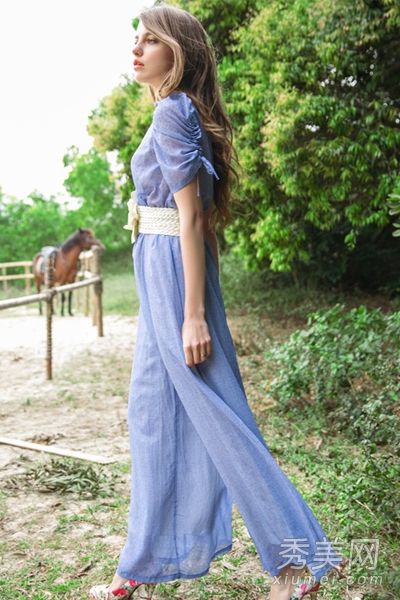 春季潮流一体裤吹气休闲时尚风格