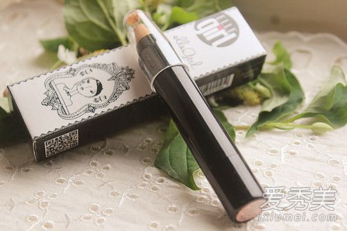 哪个品牌的遮瑕膏更好,遮瑕膏还是遮瑕膏更好