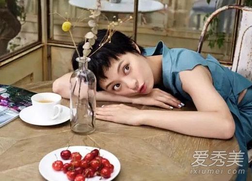 发型设计:哪个女孩更适合短发